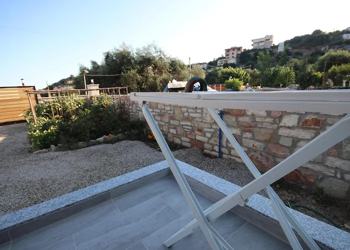 Pansiyon Klea Himarë